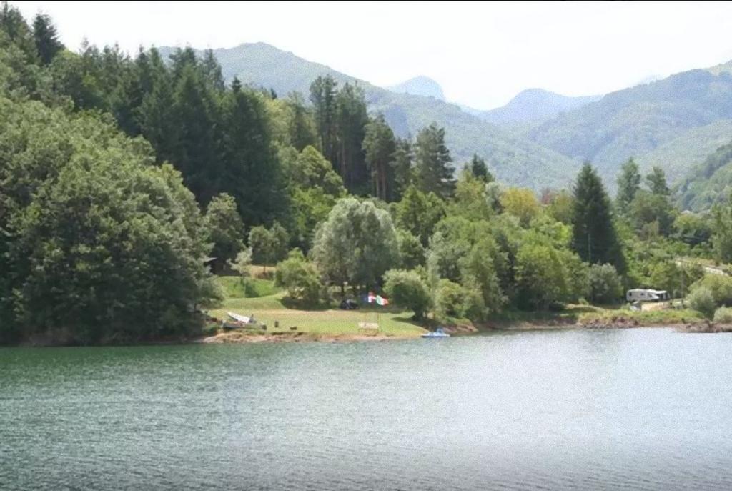 Agriturismo La Calamaia Gorfigliano Eksteriør billede
